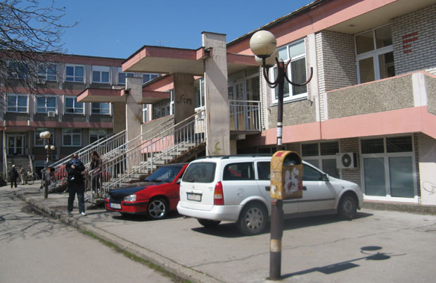 Дом здравља Ћуприја: Возила хитне на добошу